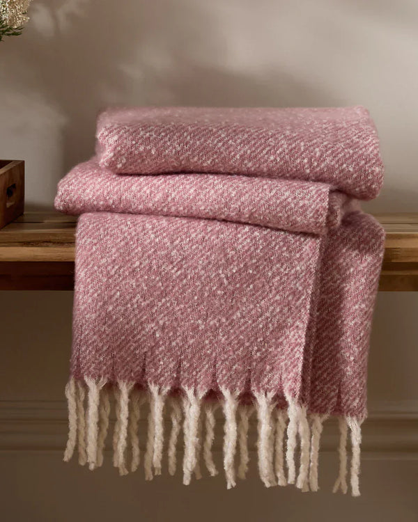 ISLA WOVEN TASSELLED THROW  by Wylder
