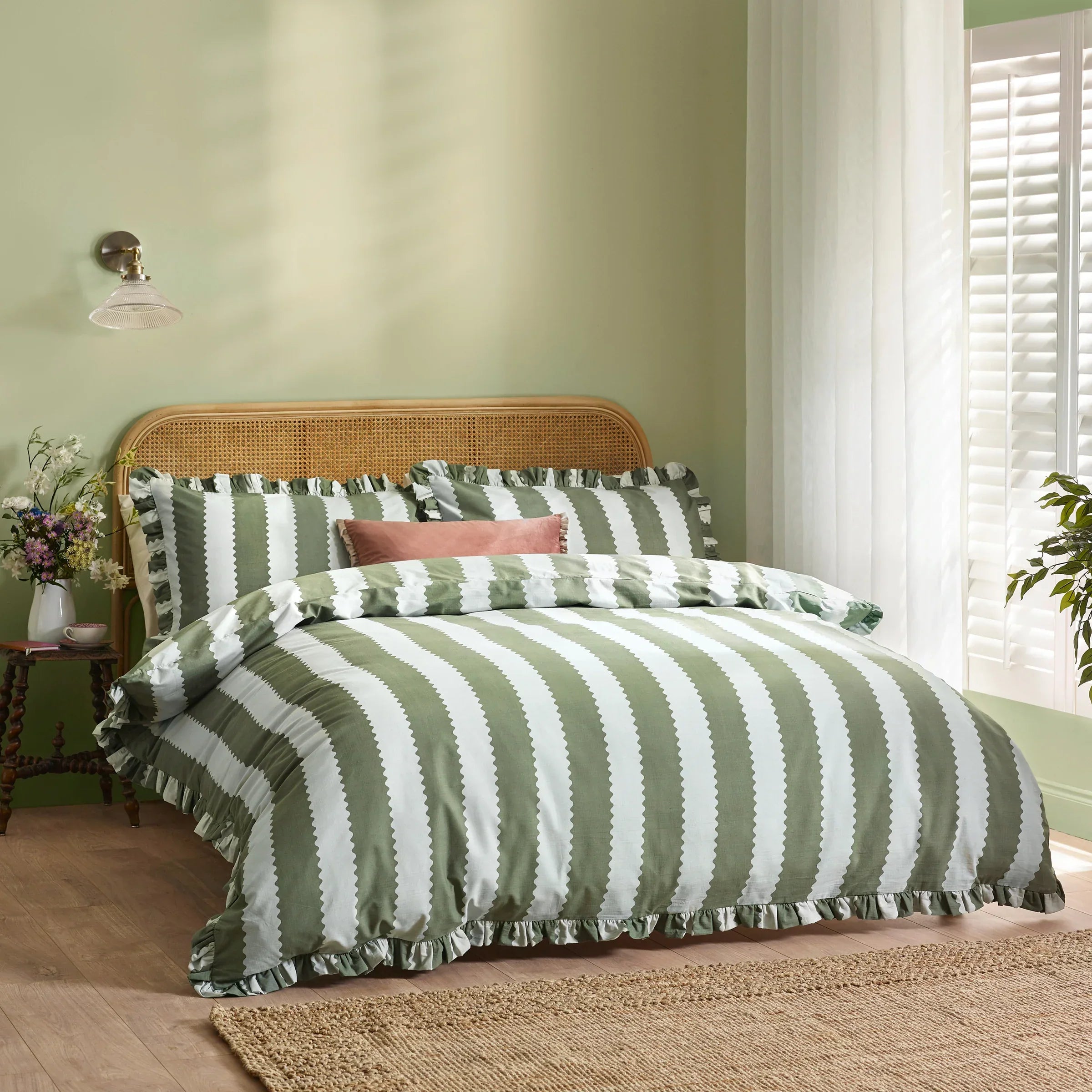 Wylder (Riva Home) Duvet Cover set BIRDIE STRIPE RUFFLE DUVET COVER SET  by Wylder