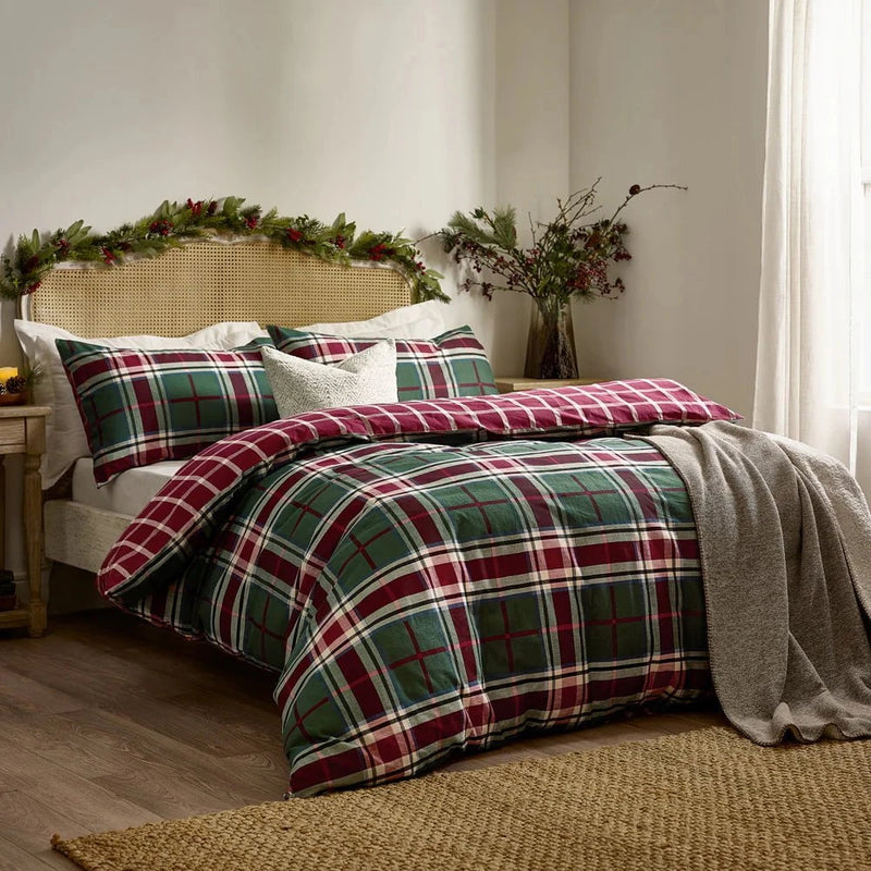 BRAEMAR CHECK SOFT BRUSHED COTTON DUVET COVER SET BERRY/PINE  by Wylder