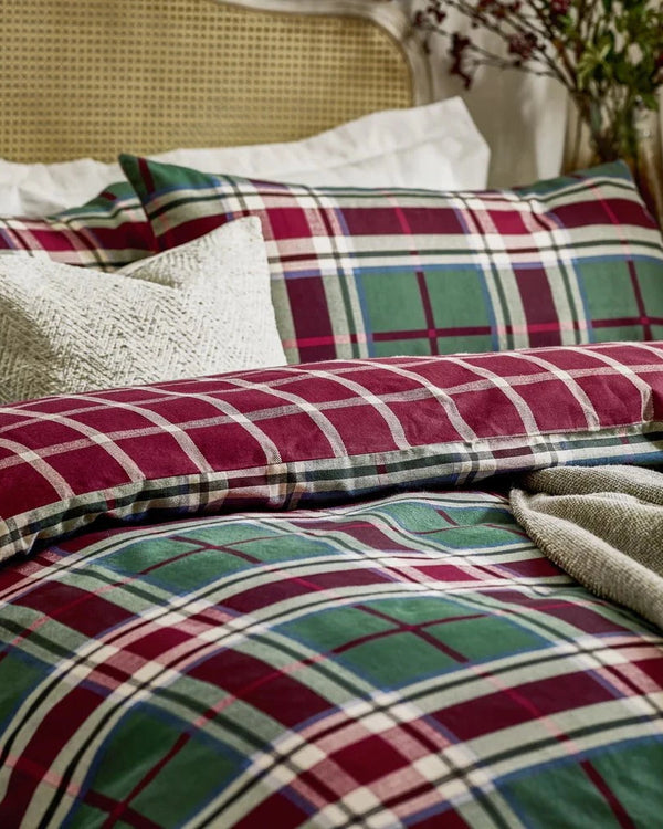 BRAEMAR CHECK SOFT BRUSHED COTTON DUVET COVER SET BERRY/PINE  by Wylder