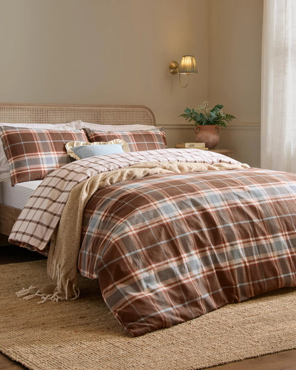 BRAEMAR CHECK SOFT BRUSHED COTTON DUVET COVER SET CHOCOLATE/BLUE  by Wylder