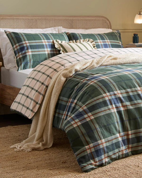 BRAEMAR CHECK SOFT BRUSHED COTTON DUVET COVER SET FOREST/NAVY  by Wylder