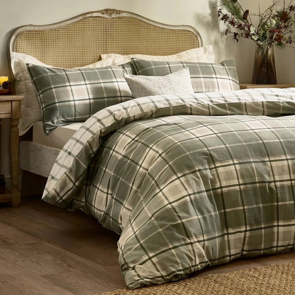 Wylder (Riva Home) Duvet Cover set Braemar Check Soft Brushed Cotton Duvet Cover Set Green/Natural by Wylder
