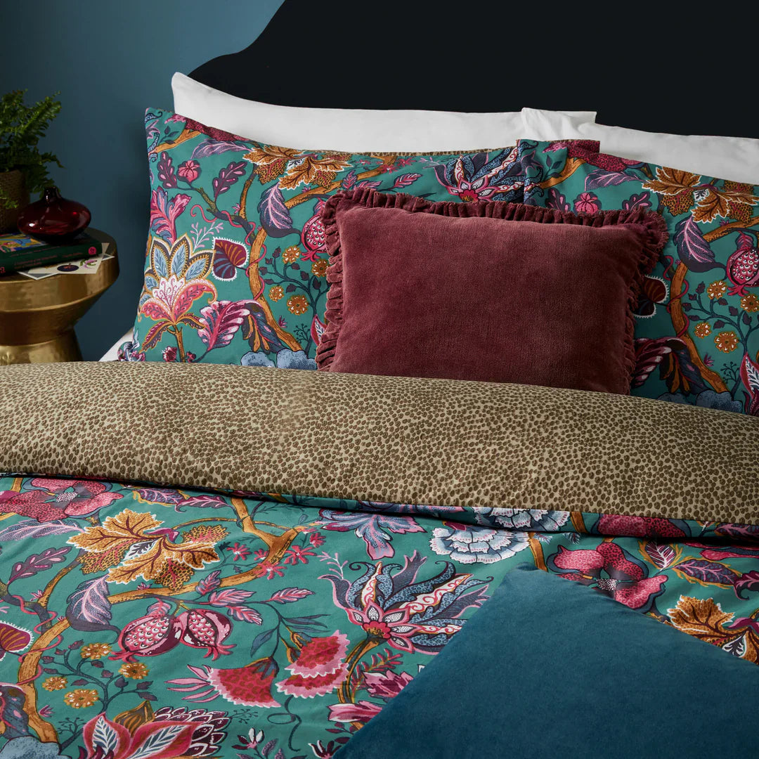 Wylder (Riva Home) Duvet Cover set Double Duvet set / Lake Blue VIRANAI EXOTIC FLORAL DUVET COVER SET by Wylder