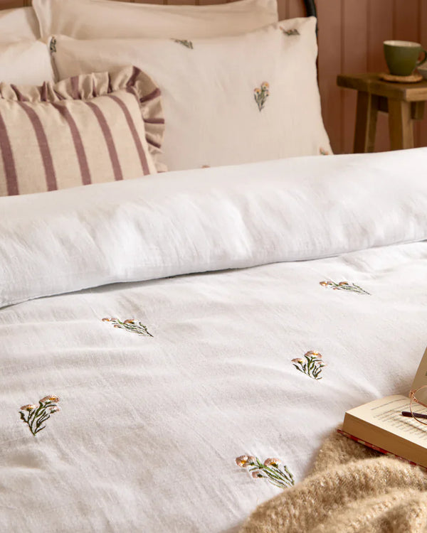 JOSEPHINE EMBROIDERED MUSLIN DUVET COVER SET by Wylder