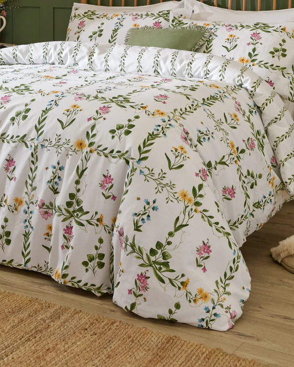 OLIVIA REVERSIBLE 100% COTTON DUVET COVER SET GREEN  by Wylder