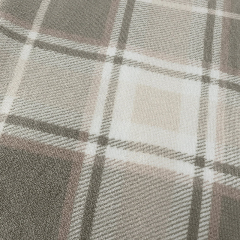 BRAEMAR CHECK SHERPA FLEECE THROW – GREEN/NATURAL by Wylder
