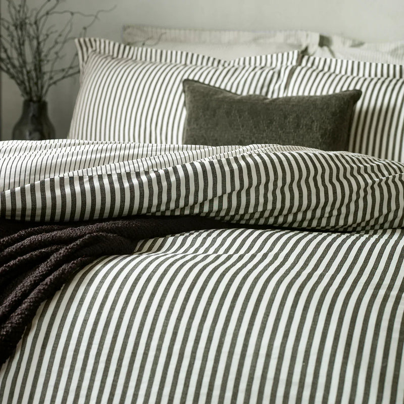 Hebden Stripe 100% Cotton Duvet Cover Set Black by Yard