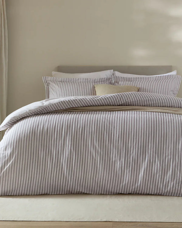 Hebden Stripe 100% Cotton Duvet Cover Set Mauve by Yard