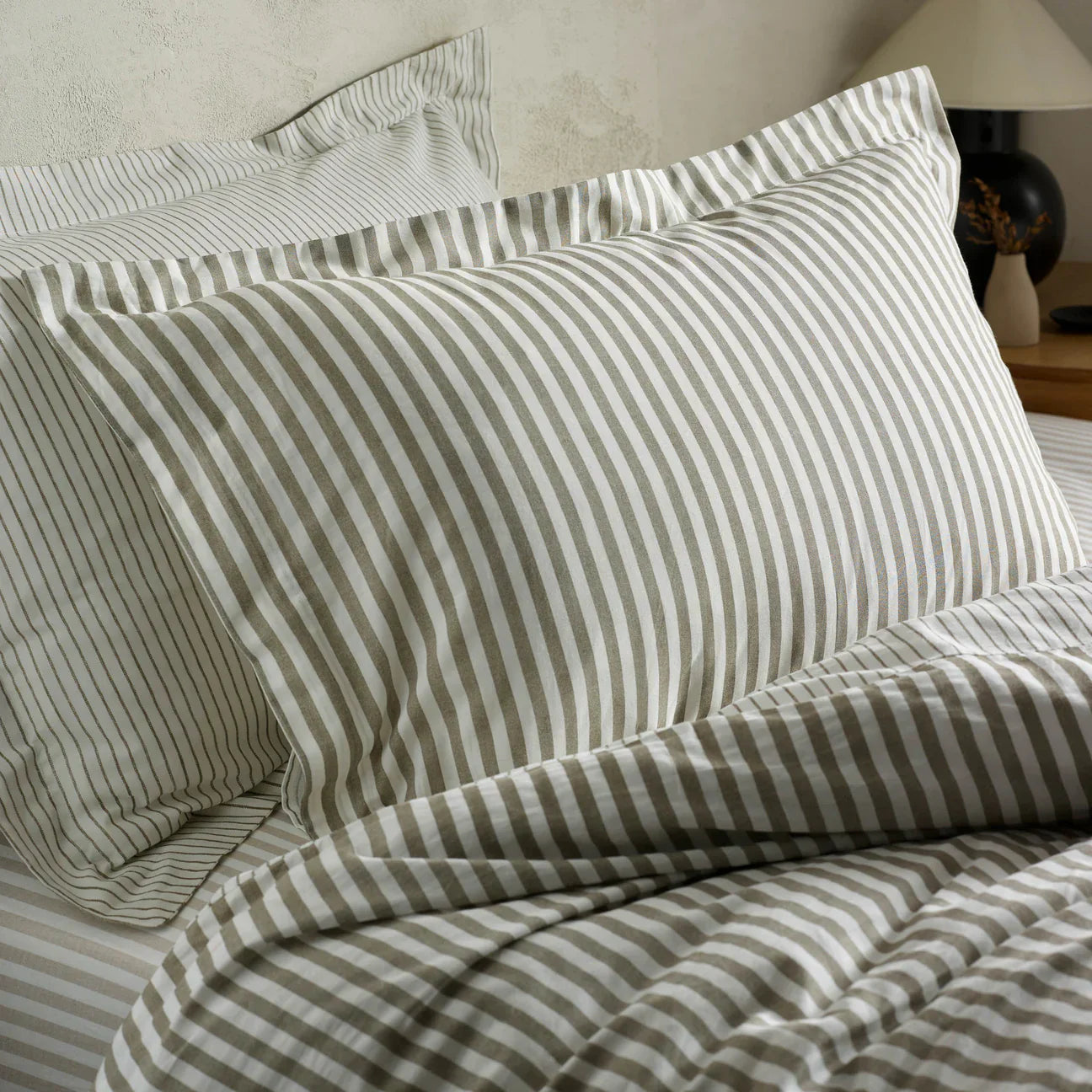 Yard (Riva Home) Duvet Cover set Hebden Stripe 100% Cotton Duvet Cover Set Mole  by Yard