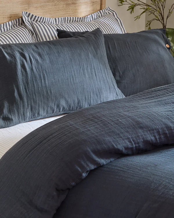 Lark Muslin 100% Cotton Duvet Cover Set Mineral Navy by Yard