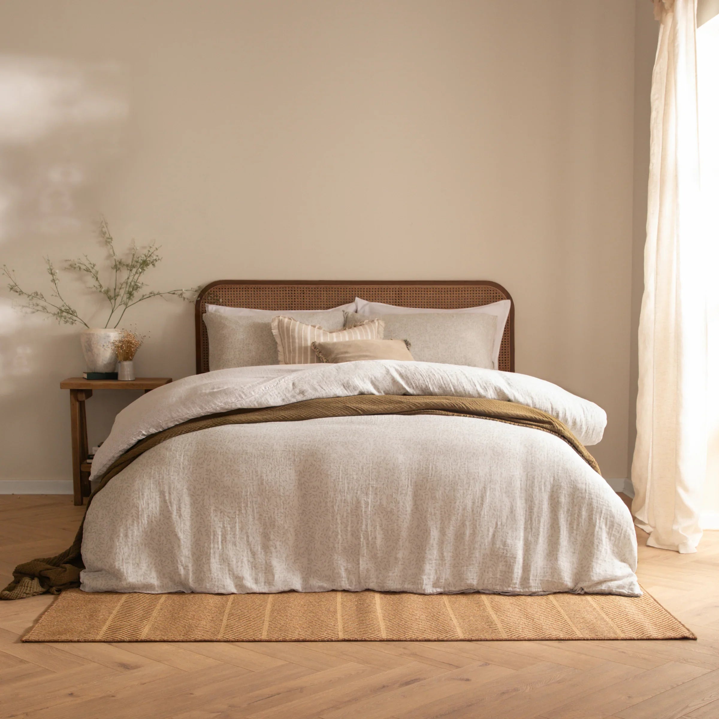 Yard (Riva Home) Duvet Cover set PERRIE LEAF MUSLIN 100% COTTON DUVET COVER SET by Yard
