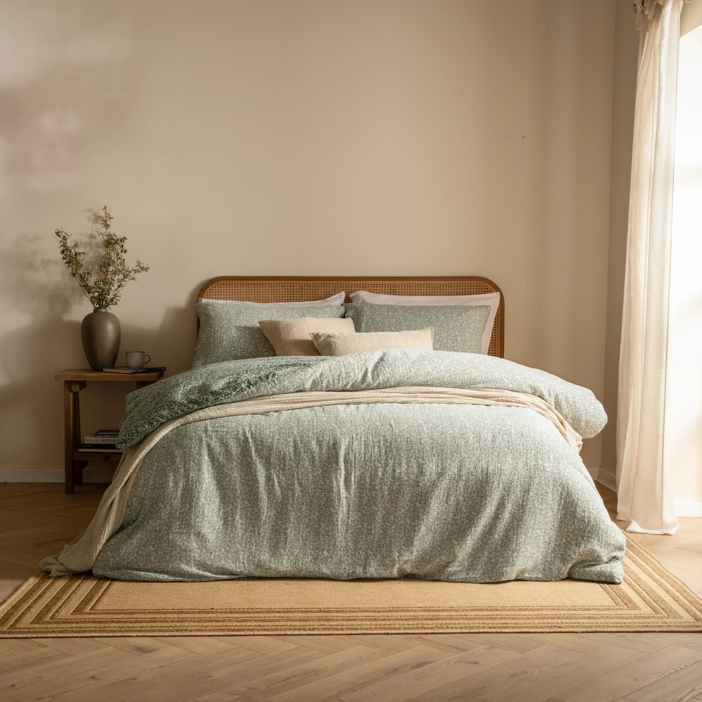 Yard (Riva Home) Duvet Cover set PERRIE LEAF MUSLIN 100% COTTON DUVET COVER SET by Yard