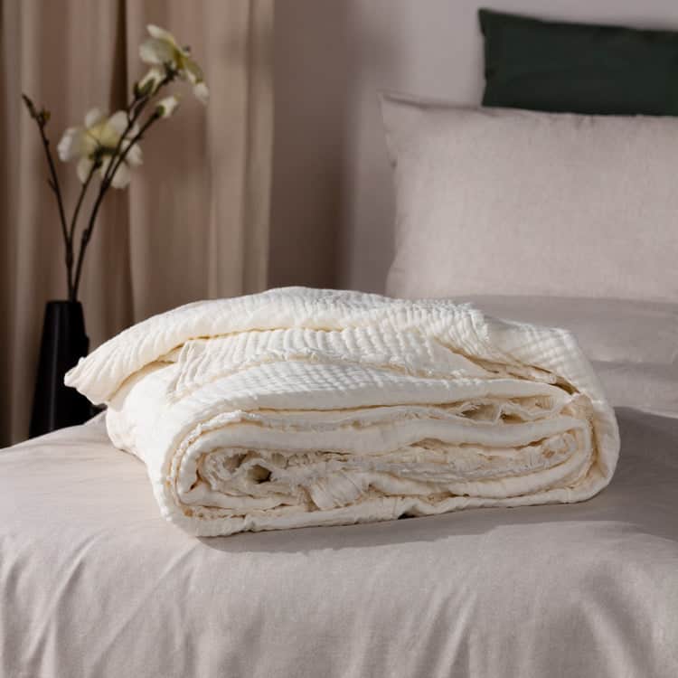 Yard (Riva Home) Throw White LARK MUSLIN COTTON THROW by Yard