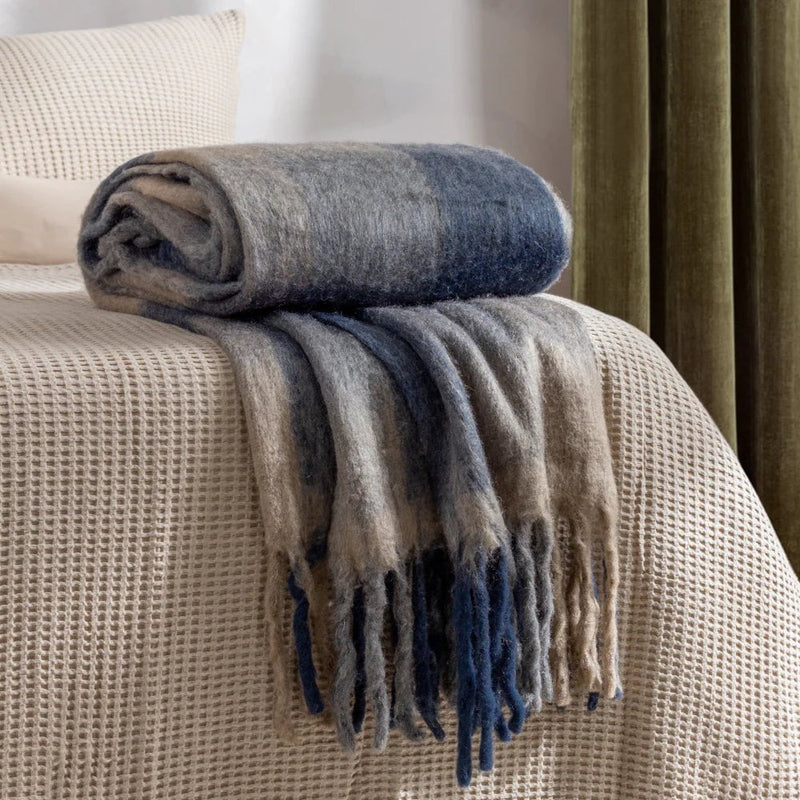 RAYSTON WOOL BLEND THROW FLINT BLACK by Yard